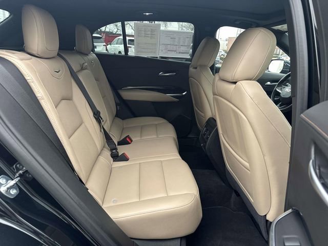 Certified 2024 Cadillac XT4 Luxury w/ Cold Weather Package image 53