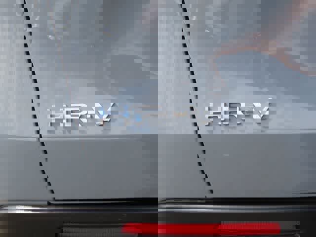 Used 2023 Honda HR-V Sport image 7