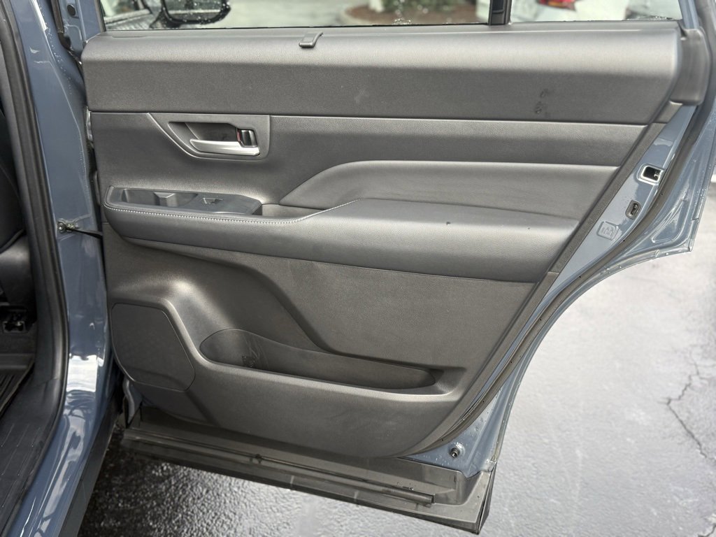Used 2024 Toyota Grand Highlander Platinum image 18