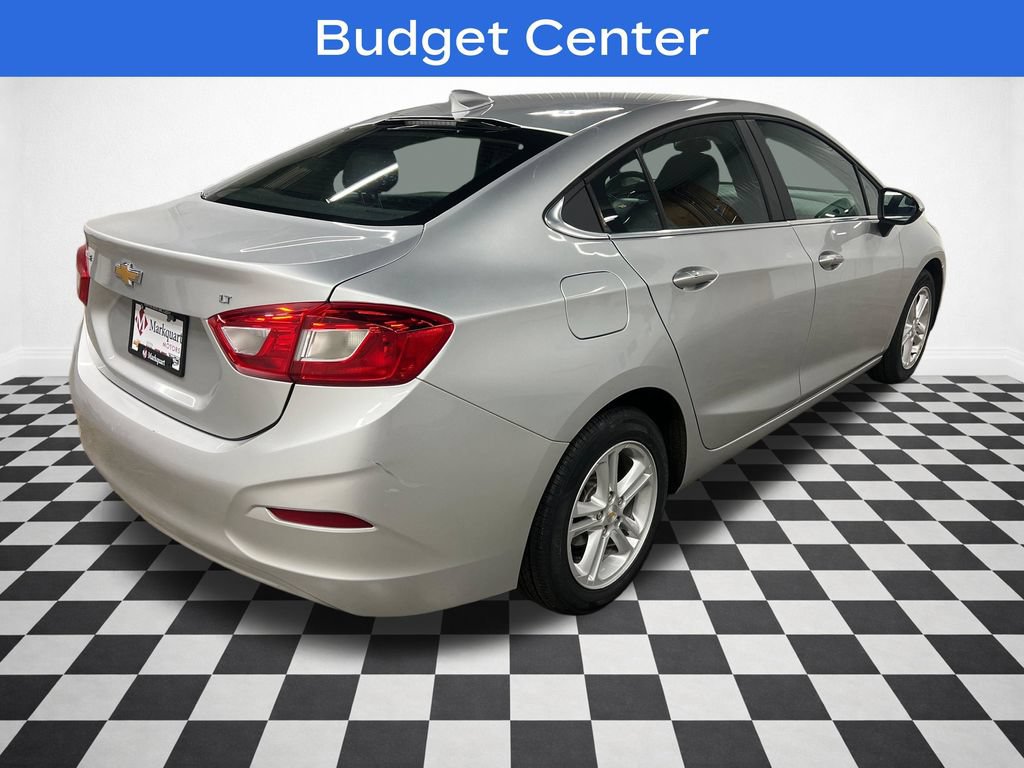 Used 2017 Chevrolet Cruze LT w/ Convenience Package FWD image 8