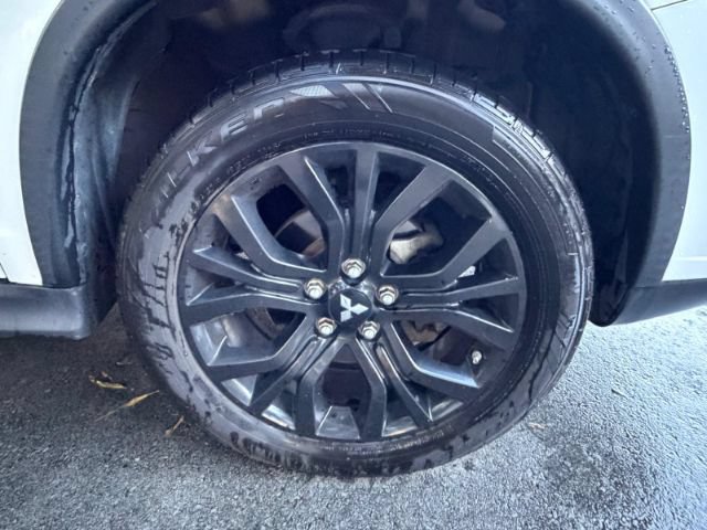 Used 2017 Mitsubishi Outlander Sport LE FWD image 18