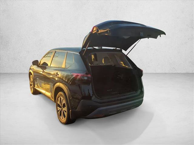 Certified 2023 Nissan Rogue SV image 8