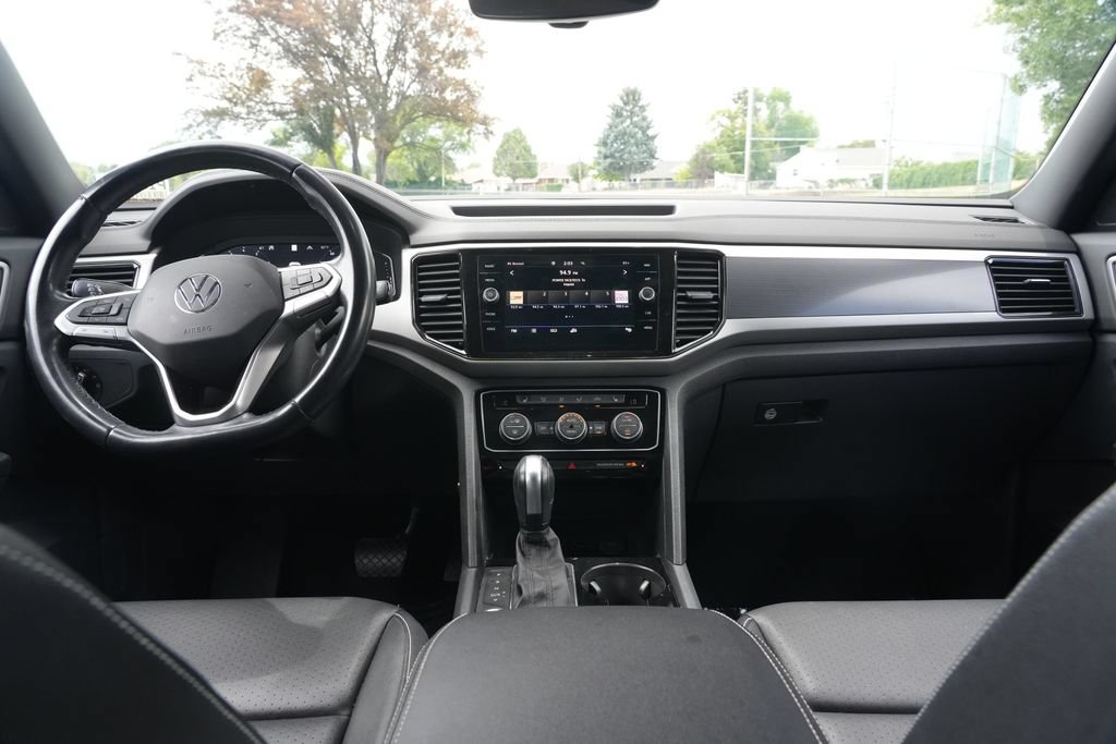 Used 2020 Volkswagen Atlas Cross Sport SEL AWD/4WD image 18