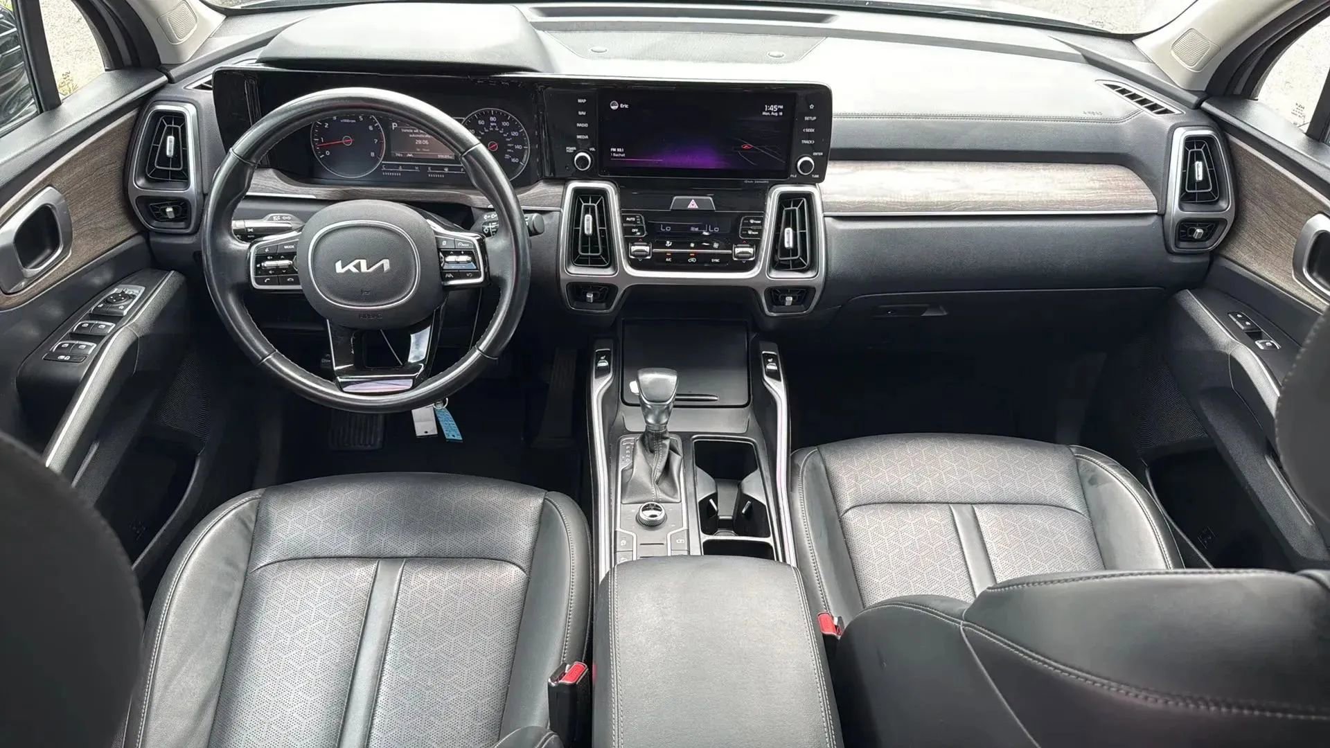 Used 2022 Kia Sorento S w/ Panoramic Sunroof Package image 31