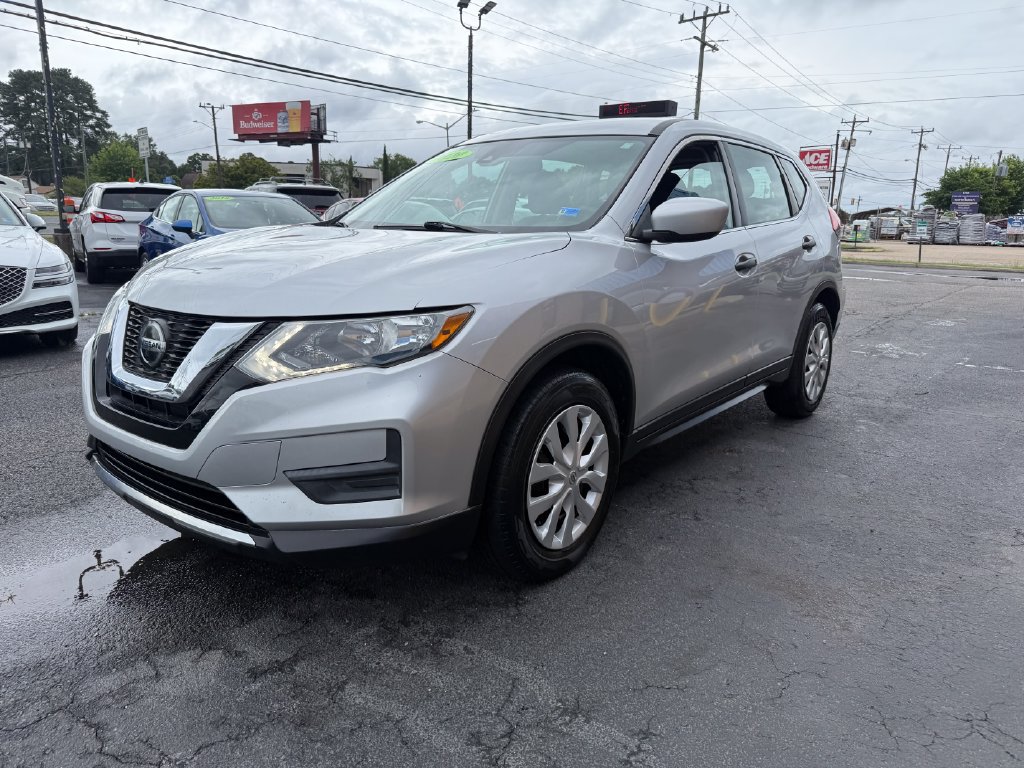 Used 2020 Nissan Rogue S FWD image 6