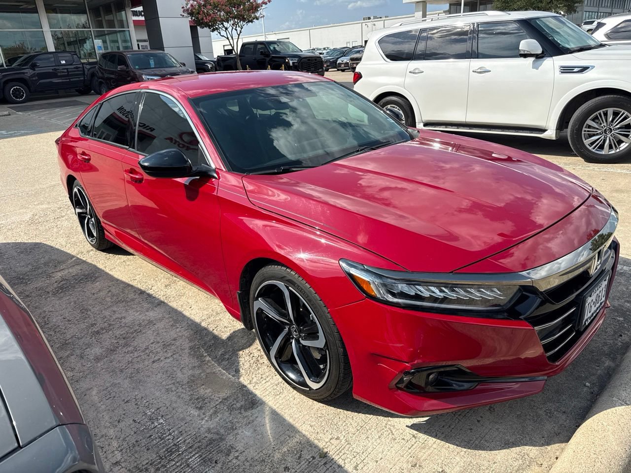 Used 2021 Honda Accord Sport image 3