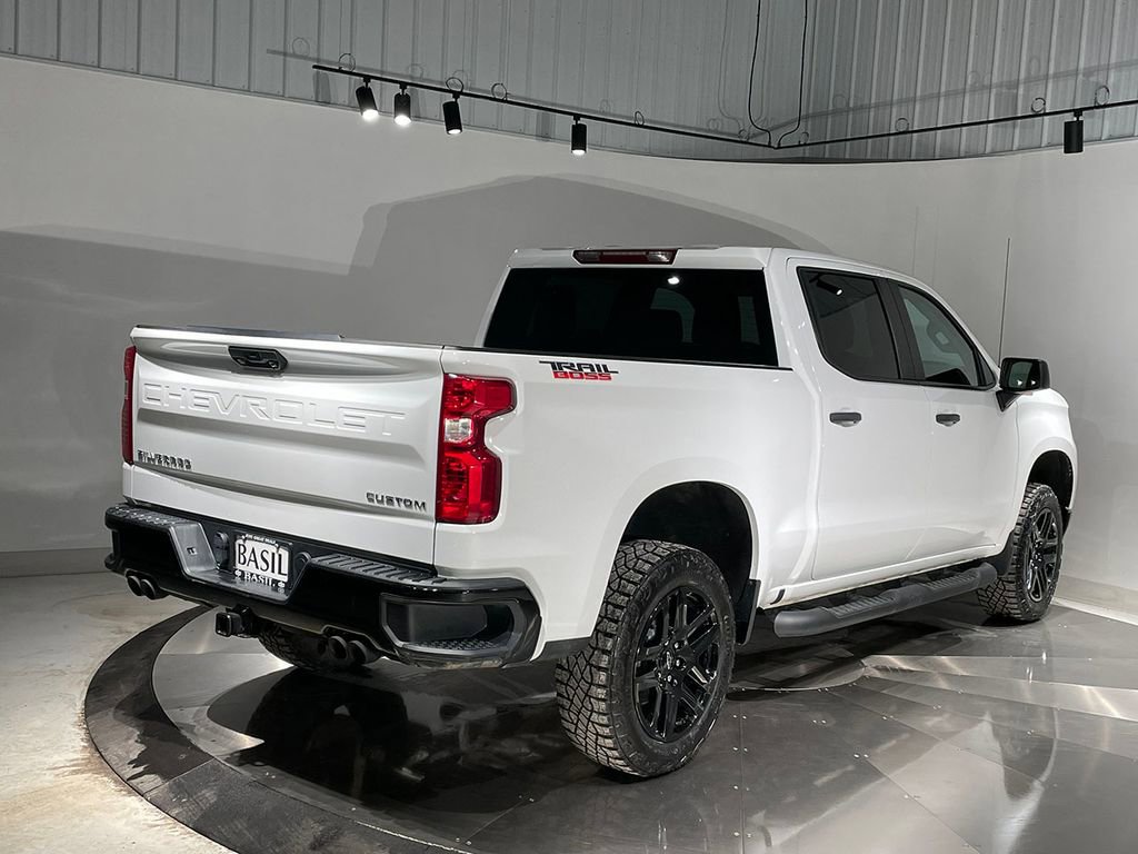 Used 2024 Chevrolet Silverado 1500 Custom Trail Boss image 11