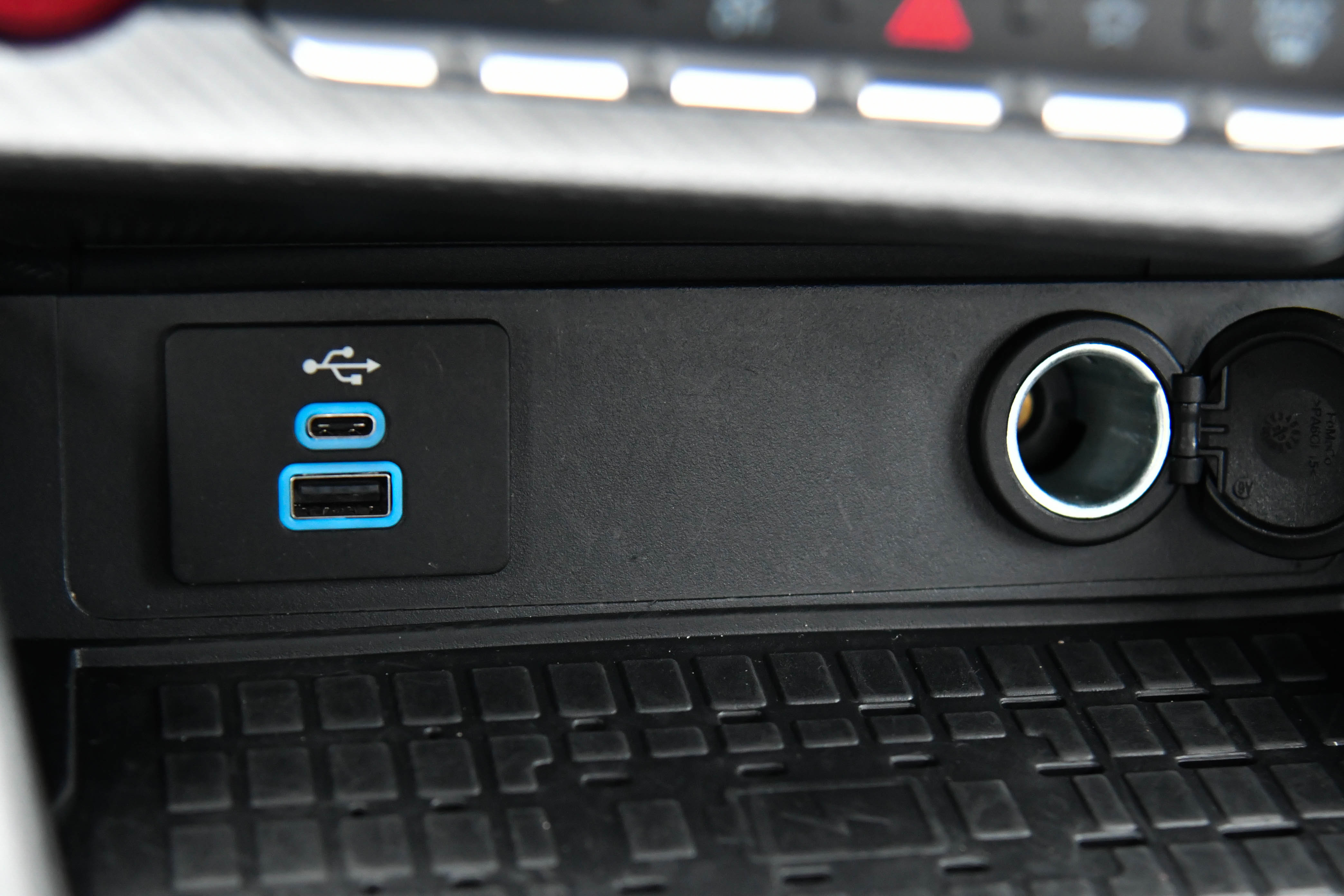 Used 2024 Ford Mustang Premium image 27