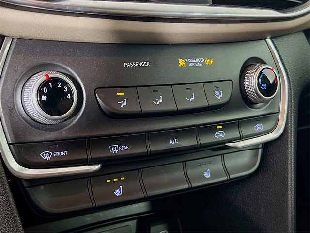 Used 2019 Hyundai Santa Fe SEL image 16