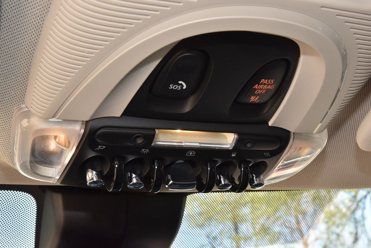 Used 2024 MINI Cooper Clubman S w/ Signature Upholstery Package FWD image 32