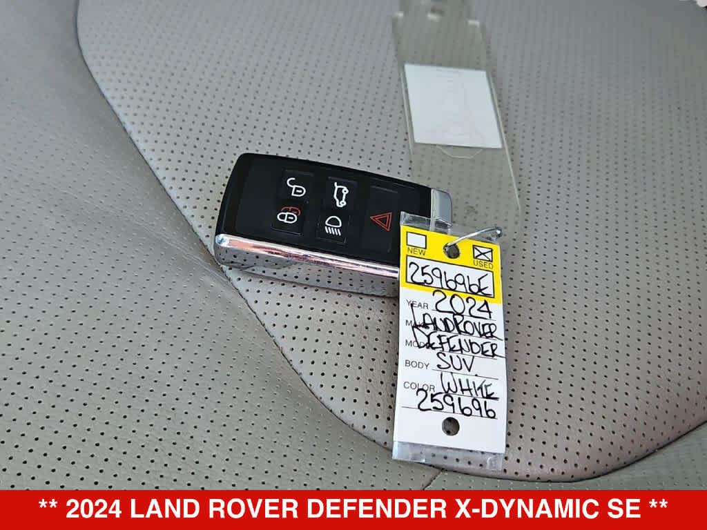 Used 2024 Land Rover Defender 130 X-Dynamic SE AWD/4WD image 36