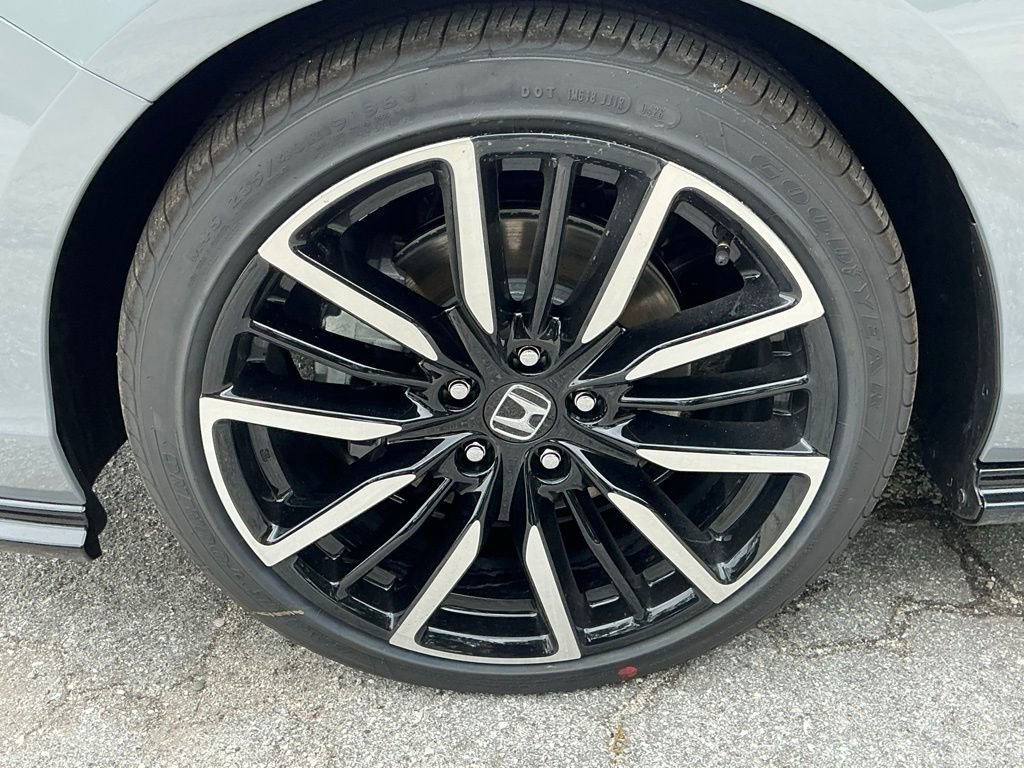 New 2026 Honda Accord Touring image 22