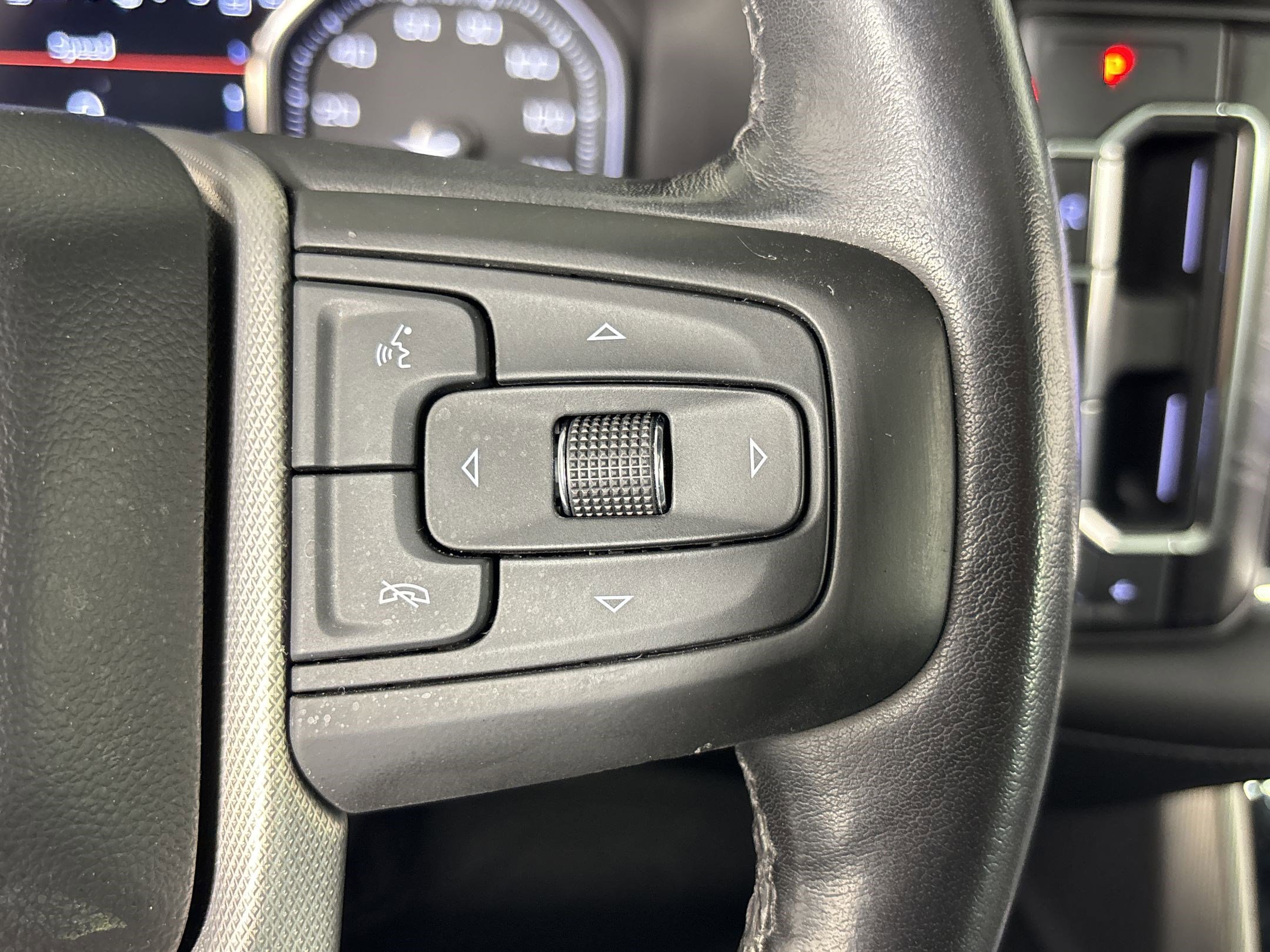 Used 2021 GMC Yukon XL Denali w/ Denali Premium Package RWD image 26