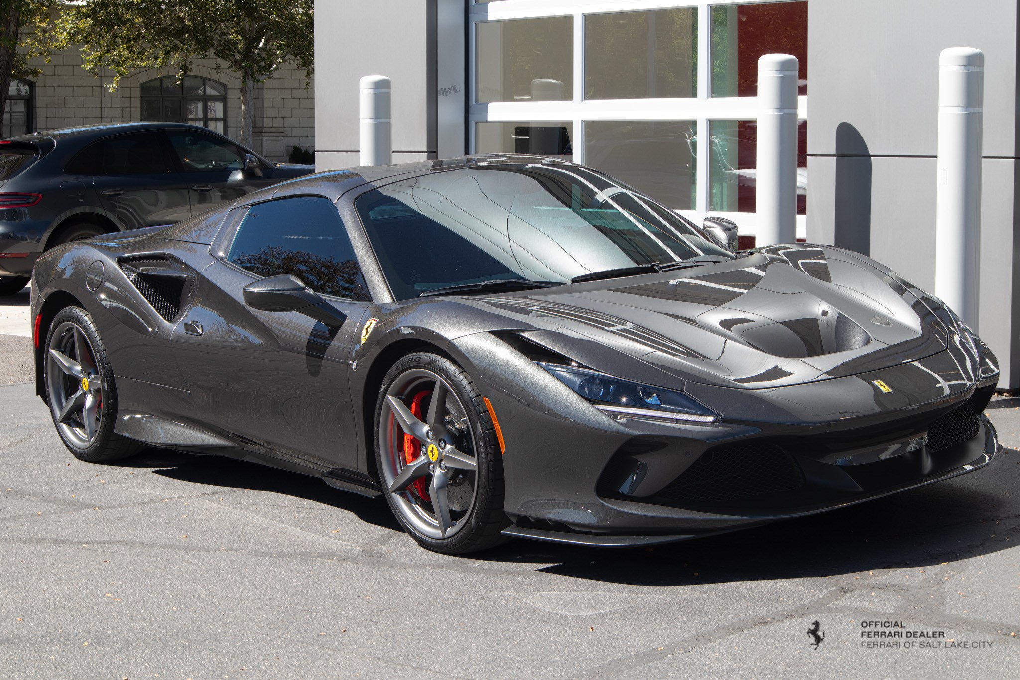 Used 2022 Ferrari F8 Tributo RWD image 11