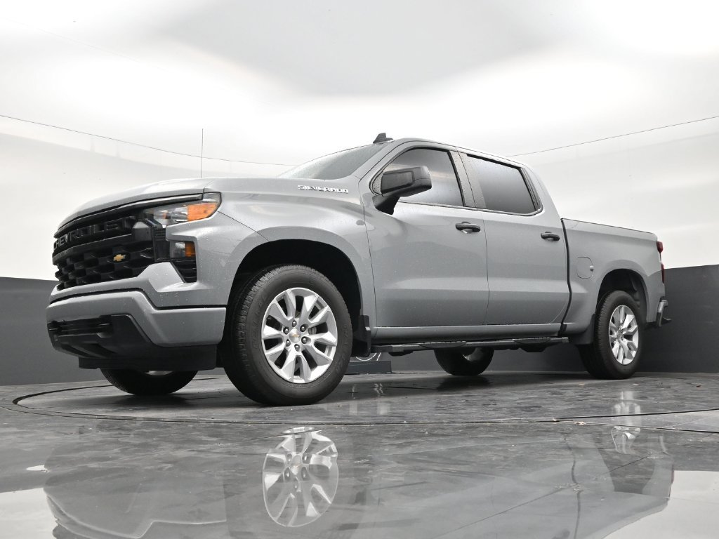 Used 2024 Chevrolet Silverado 1500 Custom RWD image 19