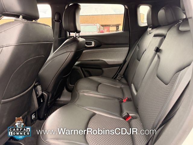 Used 2024 Jeep Compass Latitude w/ Convenience Group AWD/4WD image 6