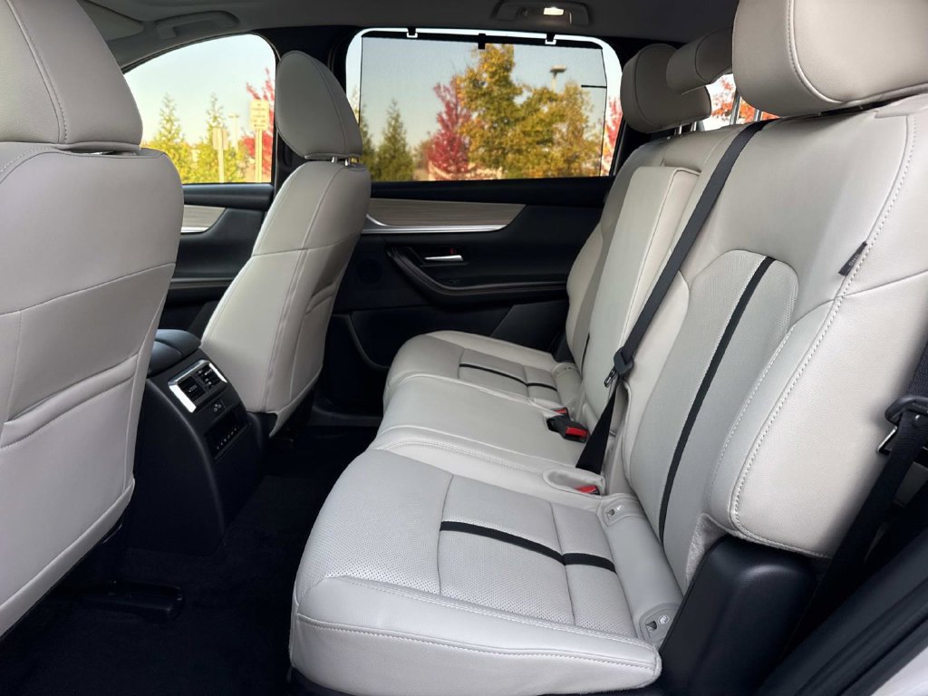 Used 2025 MAZDA CX-90 3.3 Turbo w/ Premium Sport Pkg AWD/4WD image 11