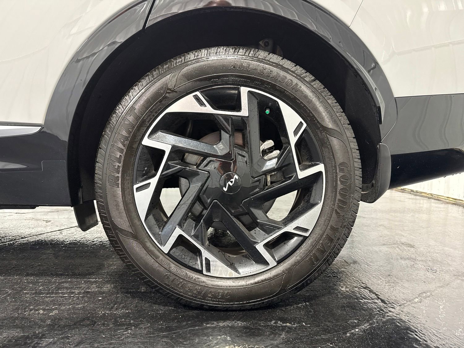 Used 2023 Kia Sportage SX AWD/4WD image 7