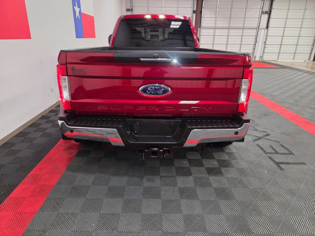Used 2017 Ford F350 Lariat w/ FX4 Off-Road Package image 27