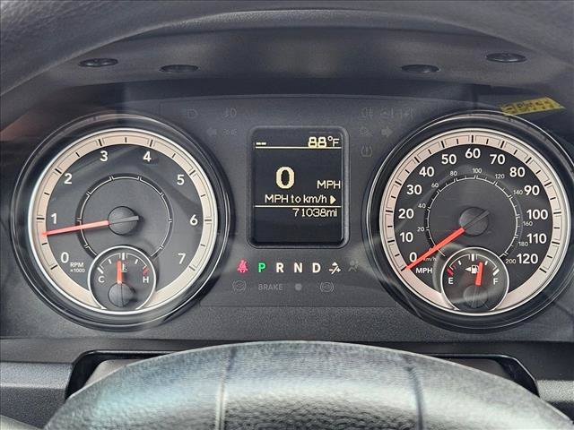 Used 2022 RAM 1500 Classic SLT AWD/4WD image 13