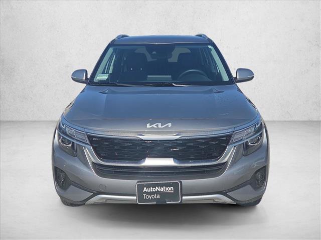 Used 2023 Kia Seltos S FWD image 2