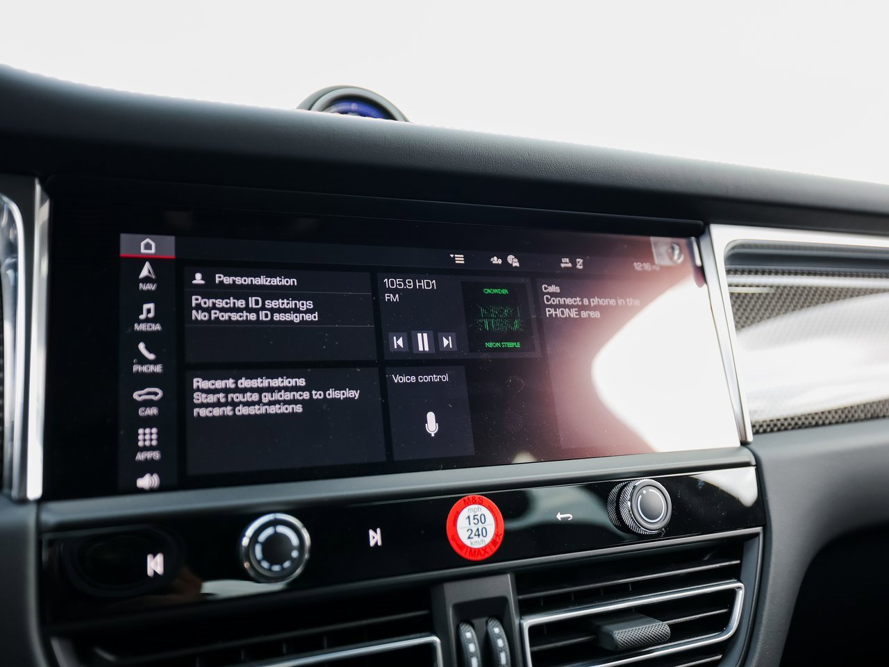 New 2026 Porsche Macan GTS image 18