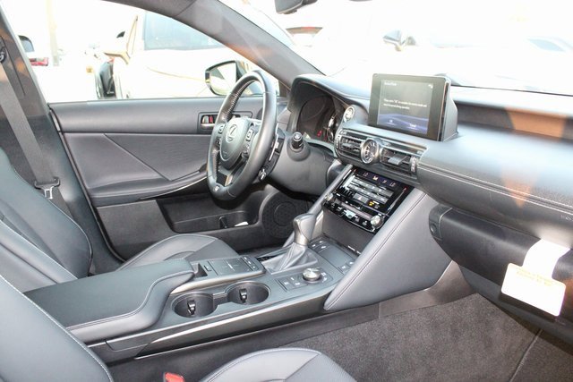 Certified 2025 Lexus IS 350 F Sport image 5