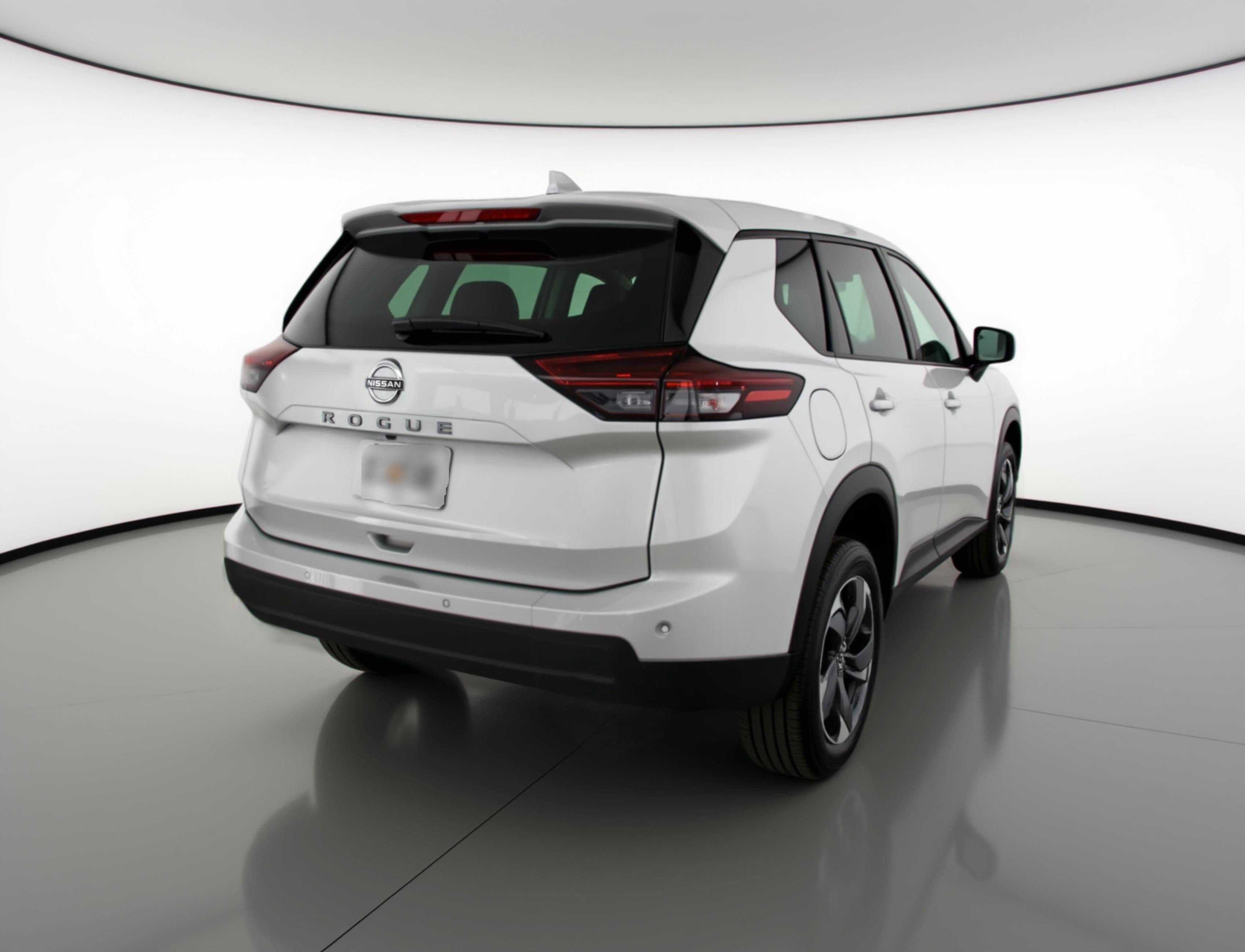 Used 2025 Nissan Rogue SV FWD image 9