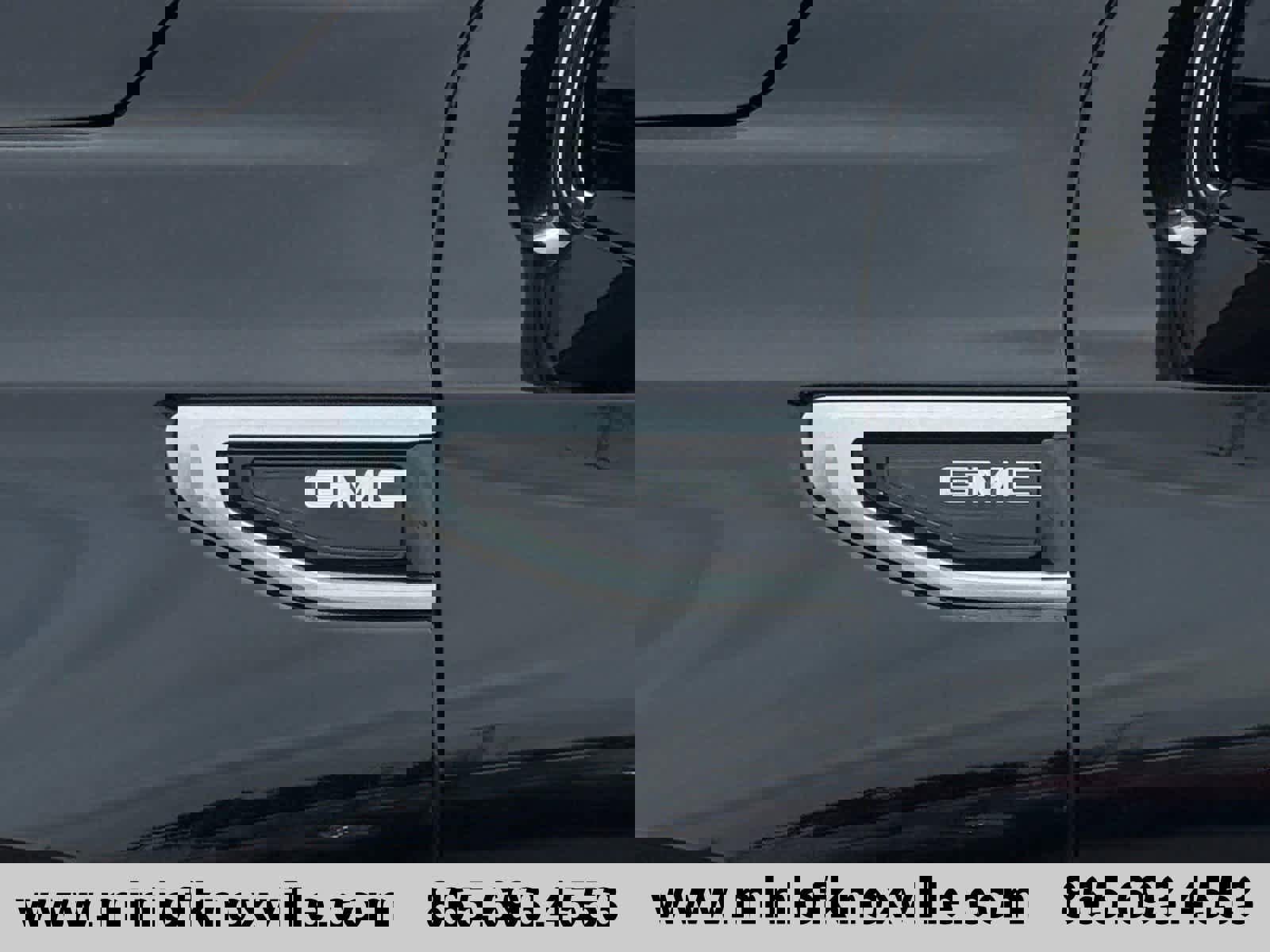 Used 2022 GMC Yukon XL Denali w/ Denali Premium Package image 36