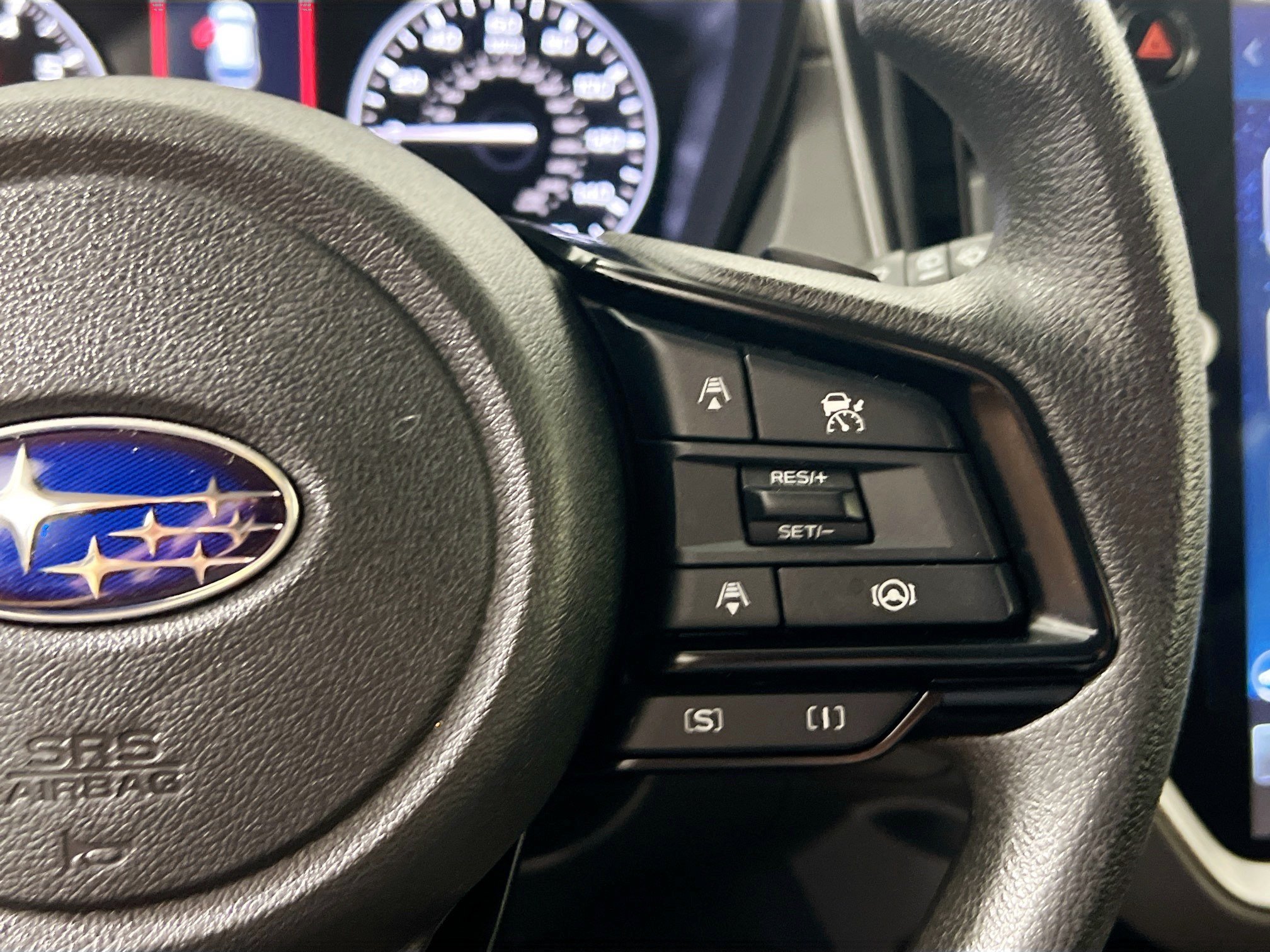 Used 2025 Subaru Crosstrek 2.5i Premium AWD/4WD image 10