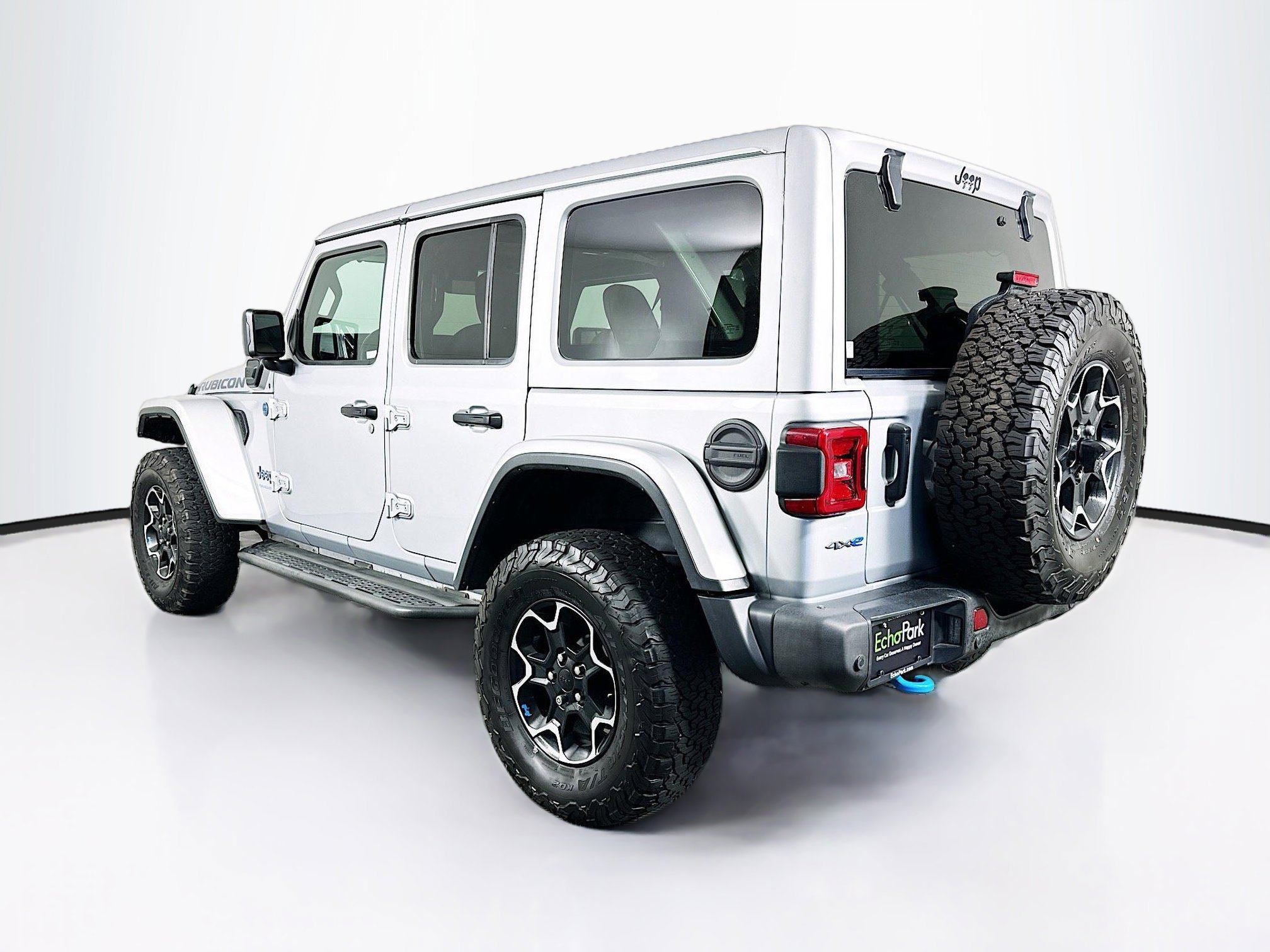 Used 2023 Jeep Wrangler Unlimited Rubicon 4xe w/ Steel Bumper Group AWD/4WD image 5