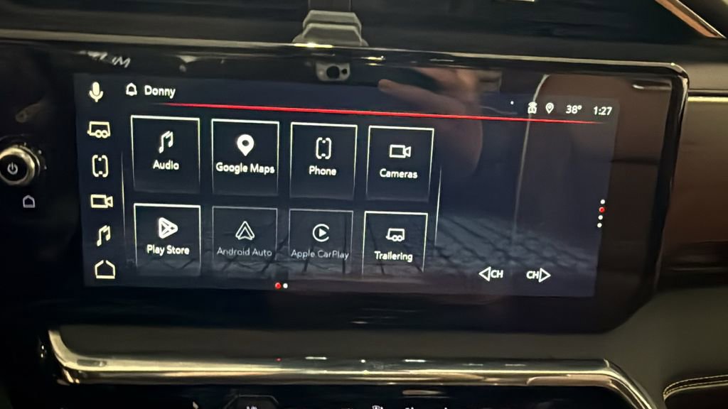 Used 2025 GMC Sierra 1500 Denali Ultimate image 17