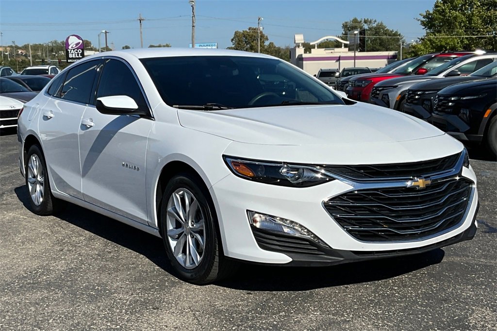 Used 2023 Chevrolet Malibu LT image 12
