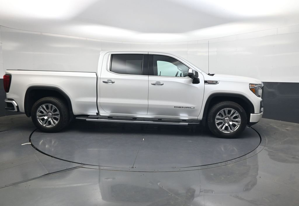 Used 2021 GMC Sierra 1500 Denali w/ Driver Alert Package II AWD/4WD image 3