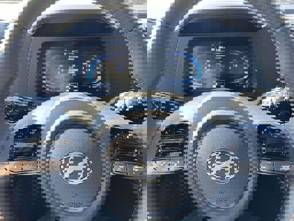 New 2026 Hyundai Elantra SEL Sport Premium image 40