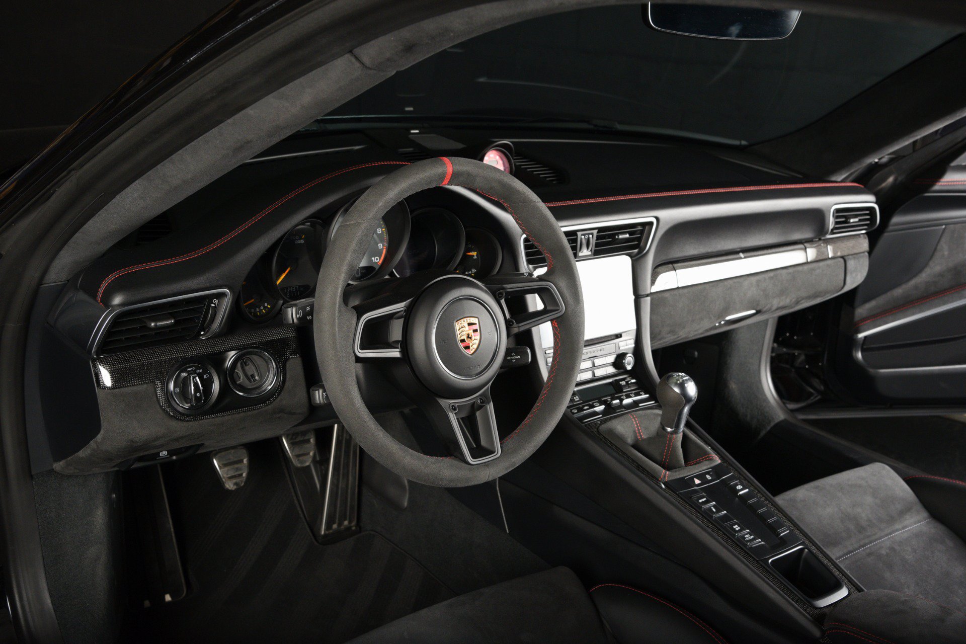 Used 2019 Porsche 911 GT3 RWD image 19
