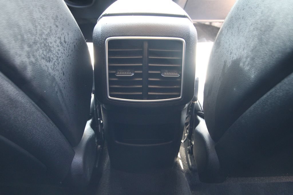 Used 2024 Kia Sportage EX FWD image 34