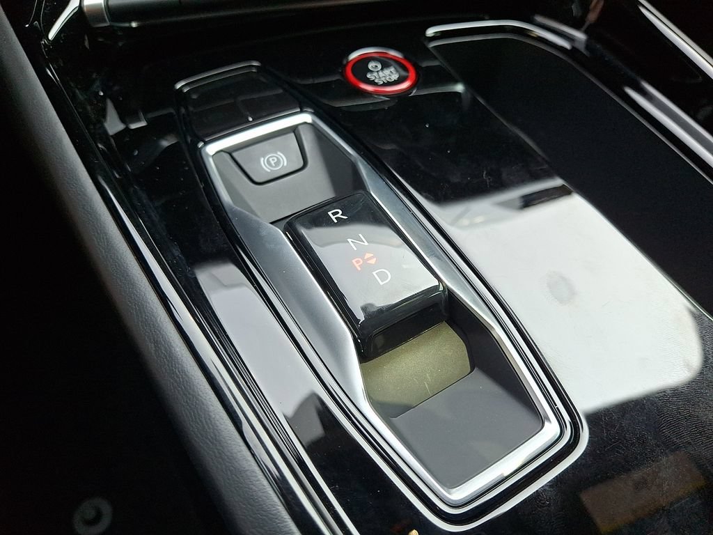 Used 2023 Audi e-tron GT Premium Plus w/ Performance Package AWD/4WD image 15