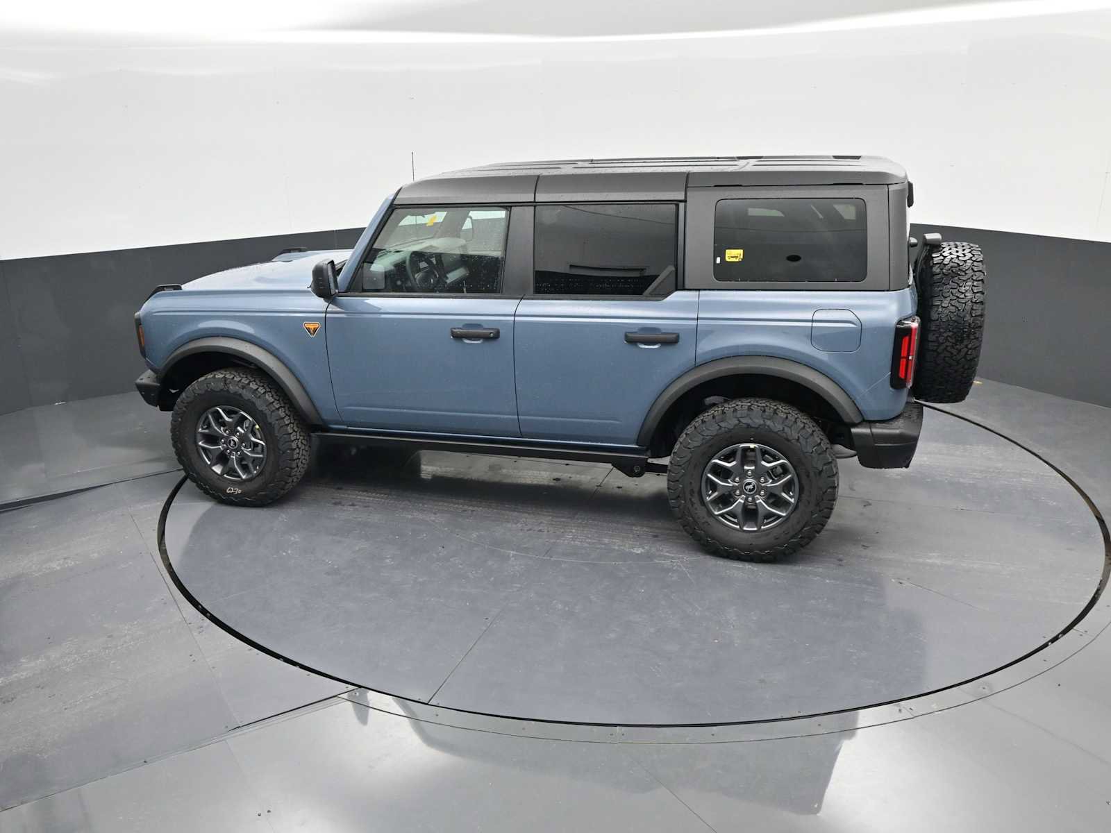 New 2025 Ford Bronco Badlands image 52