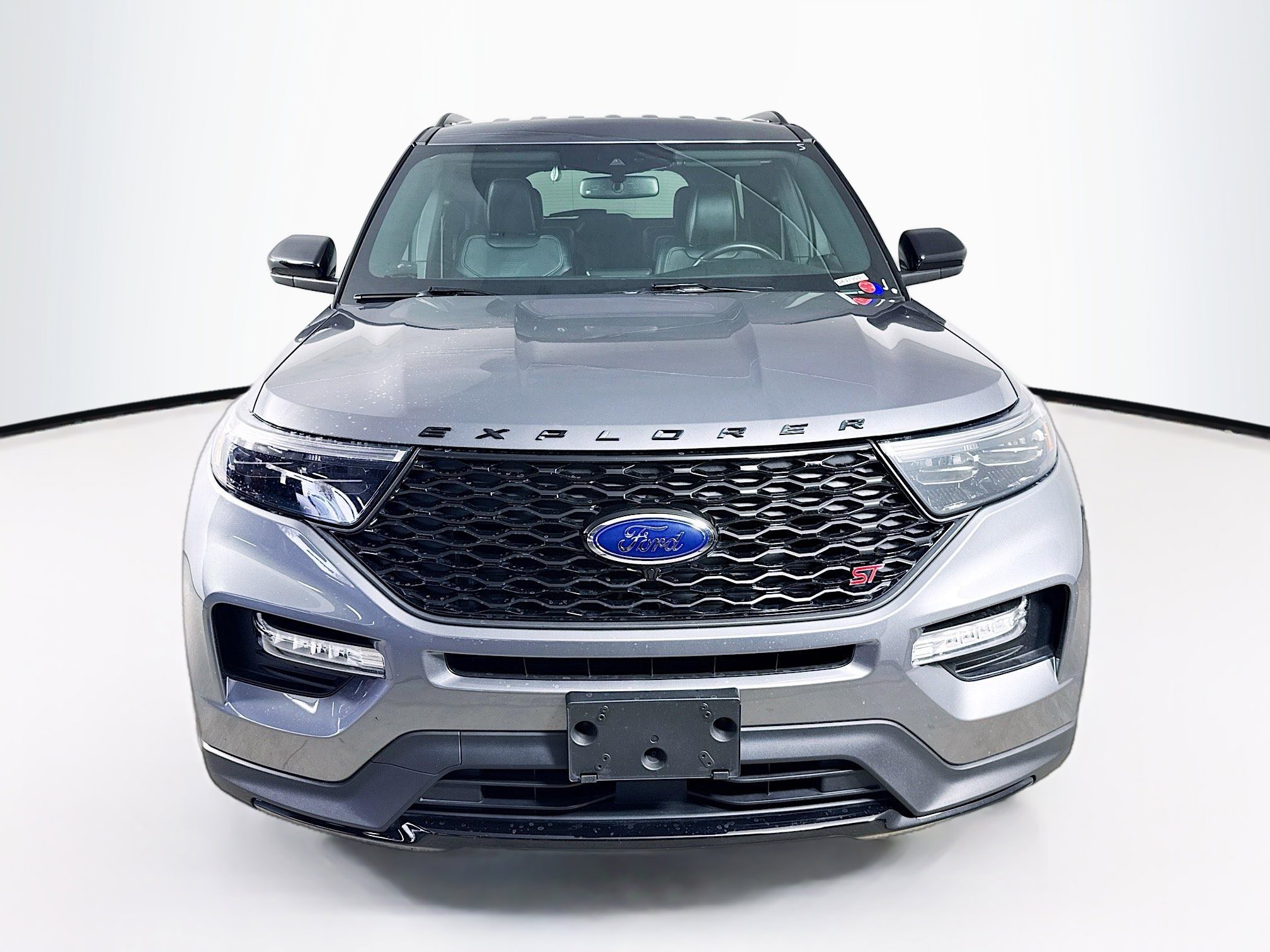 Used 2022 Ford Explorer ST image 3