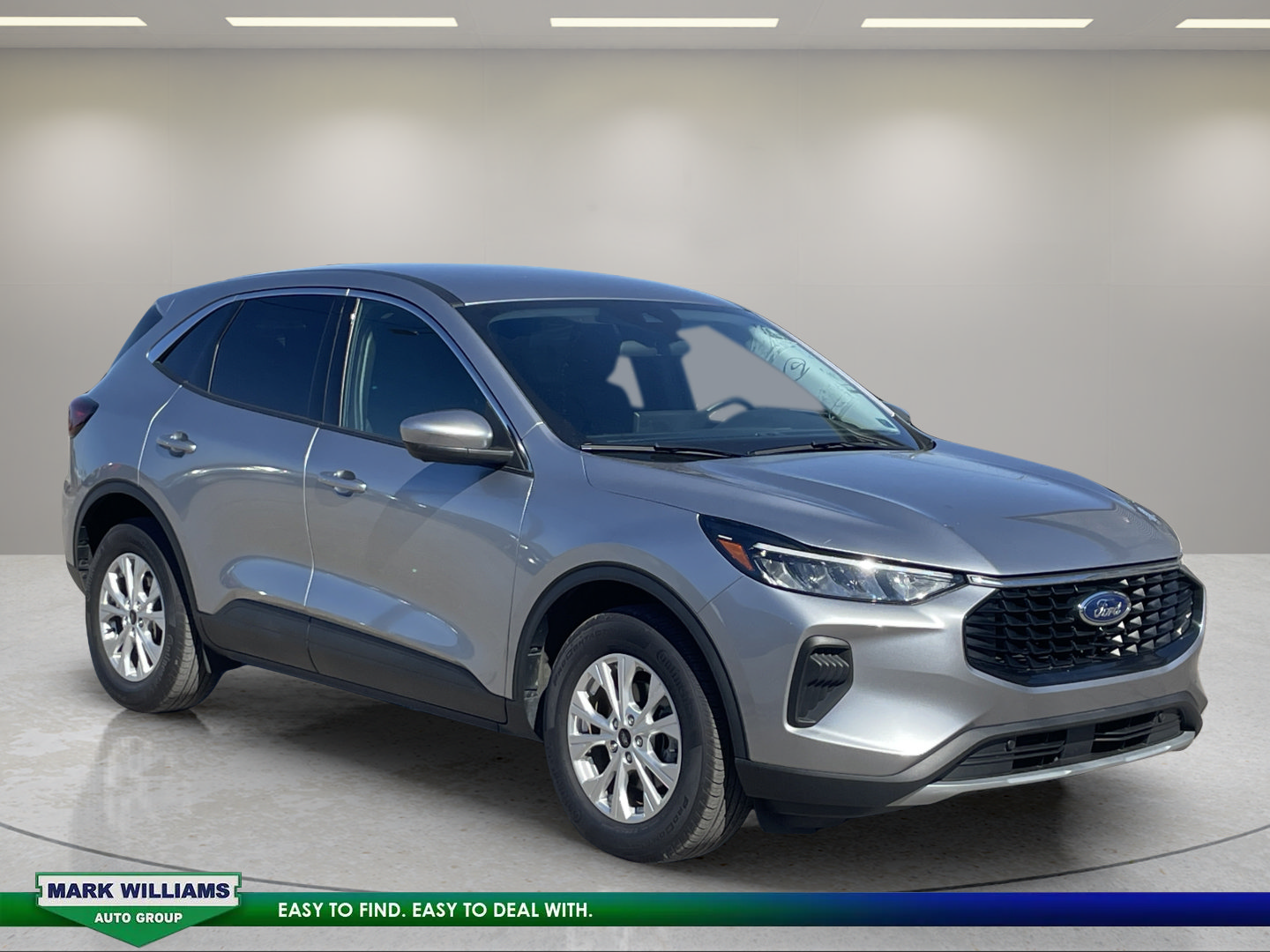 Used 2023 Ford Escape Active w/ Tech Pack #2 AWD/4WD image 1