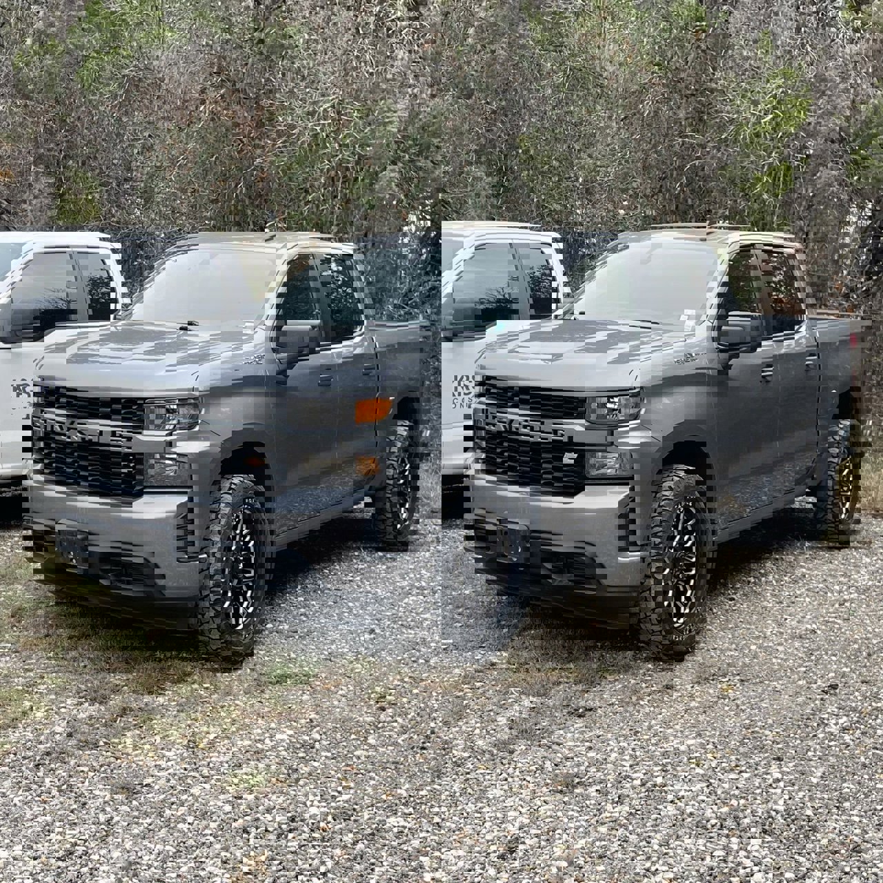 Used 2022 Chevrolet Silverado 1500 Custom image 1