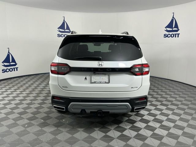 Used 2023 Honda Pilot Elite image 5