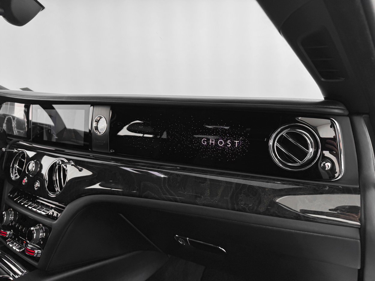 Certified 2022 Rolls-Royce Ghost image 33