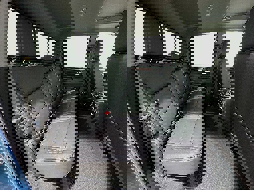 New 2025 GMC Sierra 2500 Denali w/ Denali Reserve Package image 29