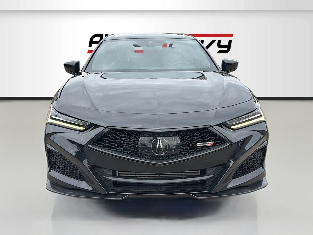 Used 2022 Acura TLX Type S image 2