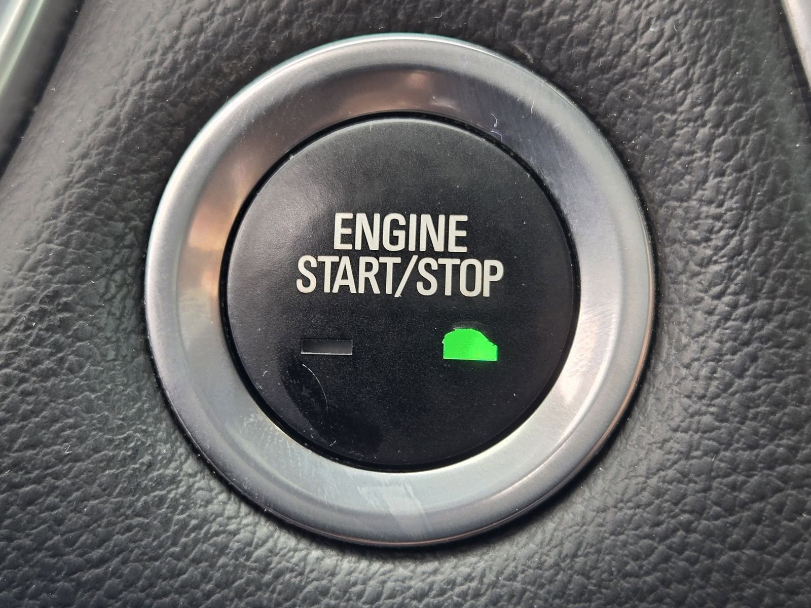 Used 2019 Chevrolet Traverse Premier w/ LPO, 'HIT The Road' Package image 17