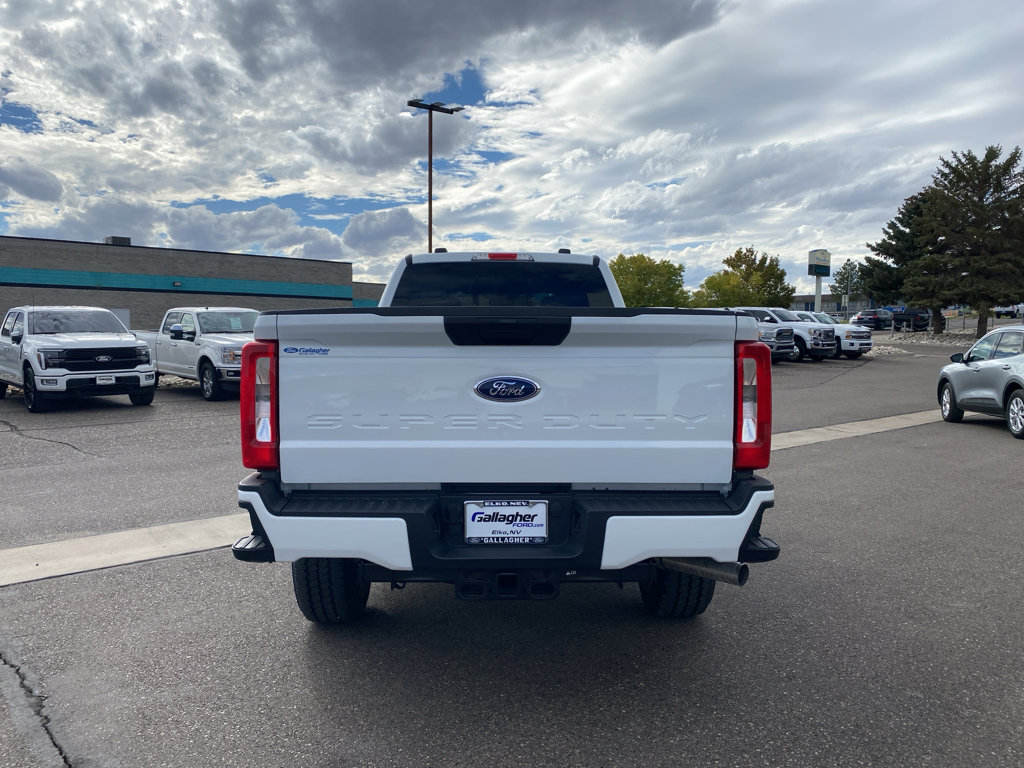 New 2026 Ford F350 4x4 Crew Cab Super Duty image 21