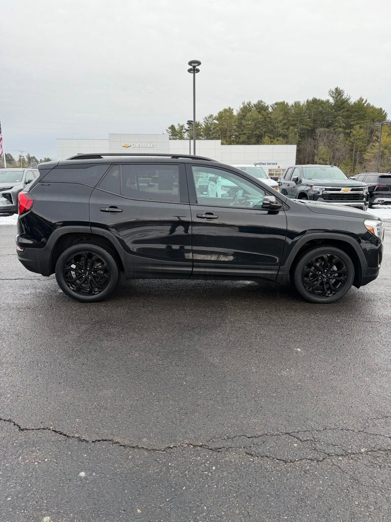 Used 2020 GMC Terrain SLE w/ Driver Convenience Package image 5