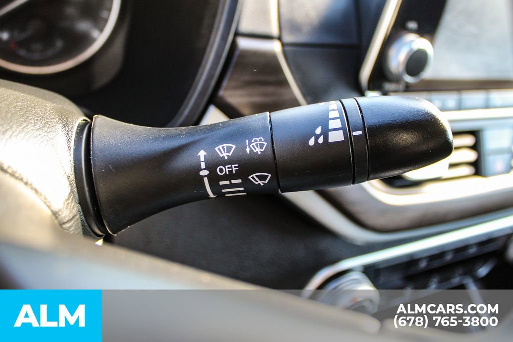 Used 2024 Nissan Altima 2.5 SV FWD image 28